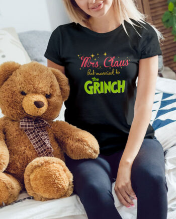 Married To The Grinch Couples T-Shirts